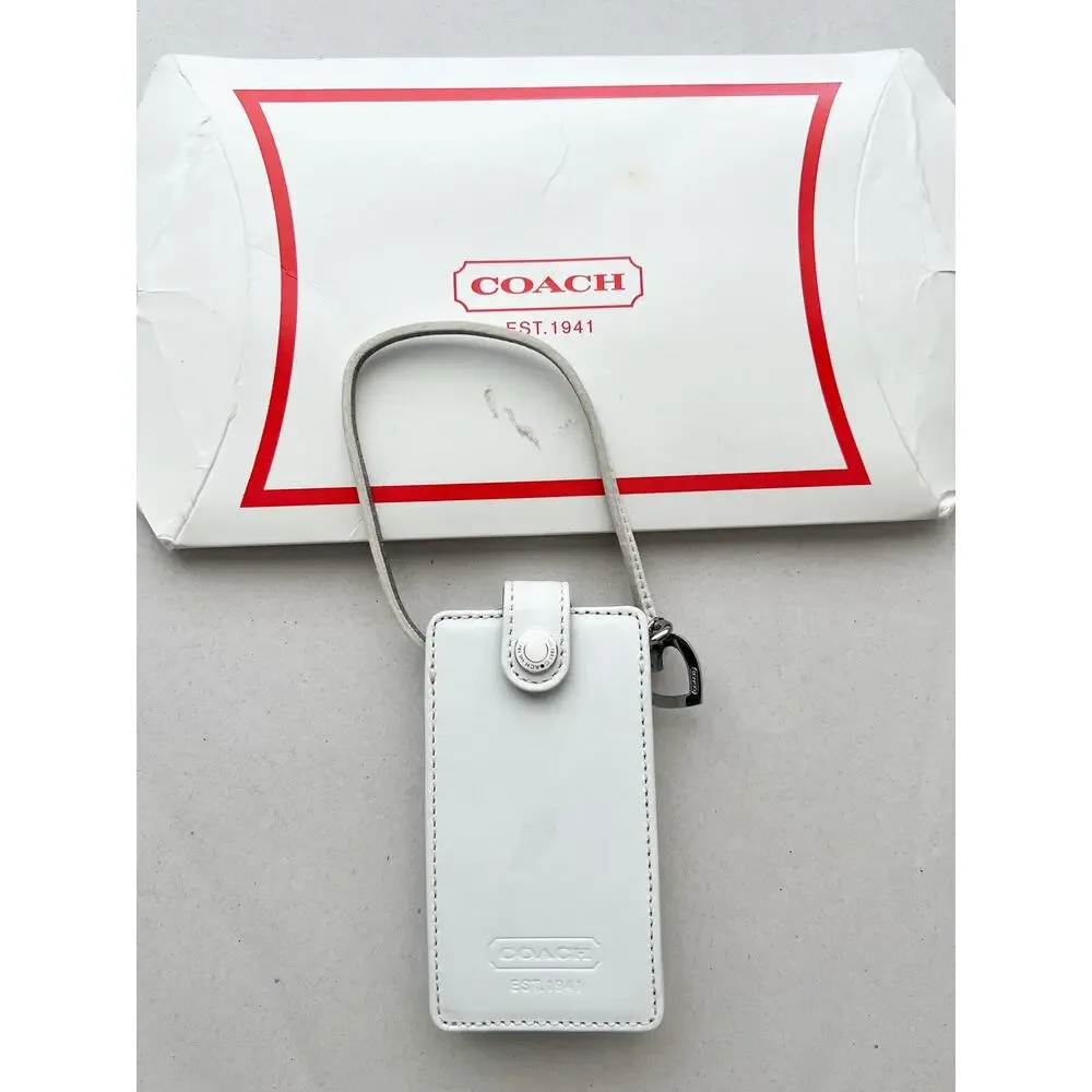 Vintage Coach Ipod Case Leather Y2K Charm Heart White Wristlet